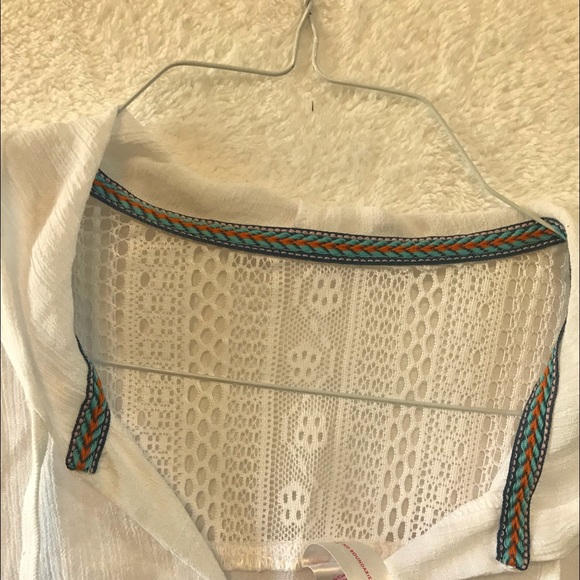 Beachy Top - Picture 4 of 8